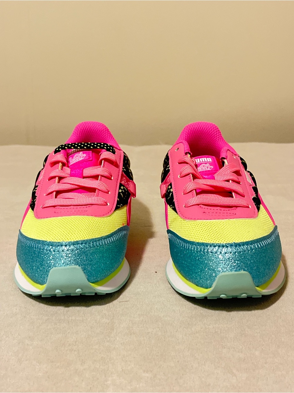 Puma x L.O.L. Surprise Girls Multicolor Fashion Sneakers Size 3 New in Box - Picture 7 of 12